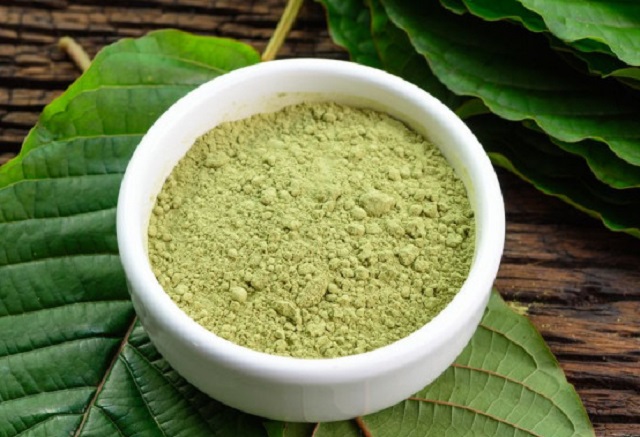 Někteří si vybrali kratom